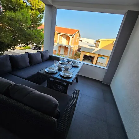 Amani Apartmens